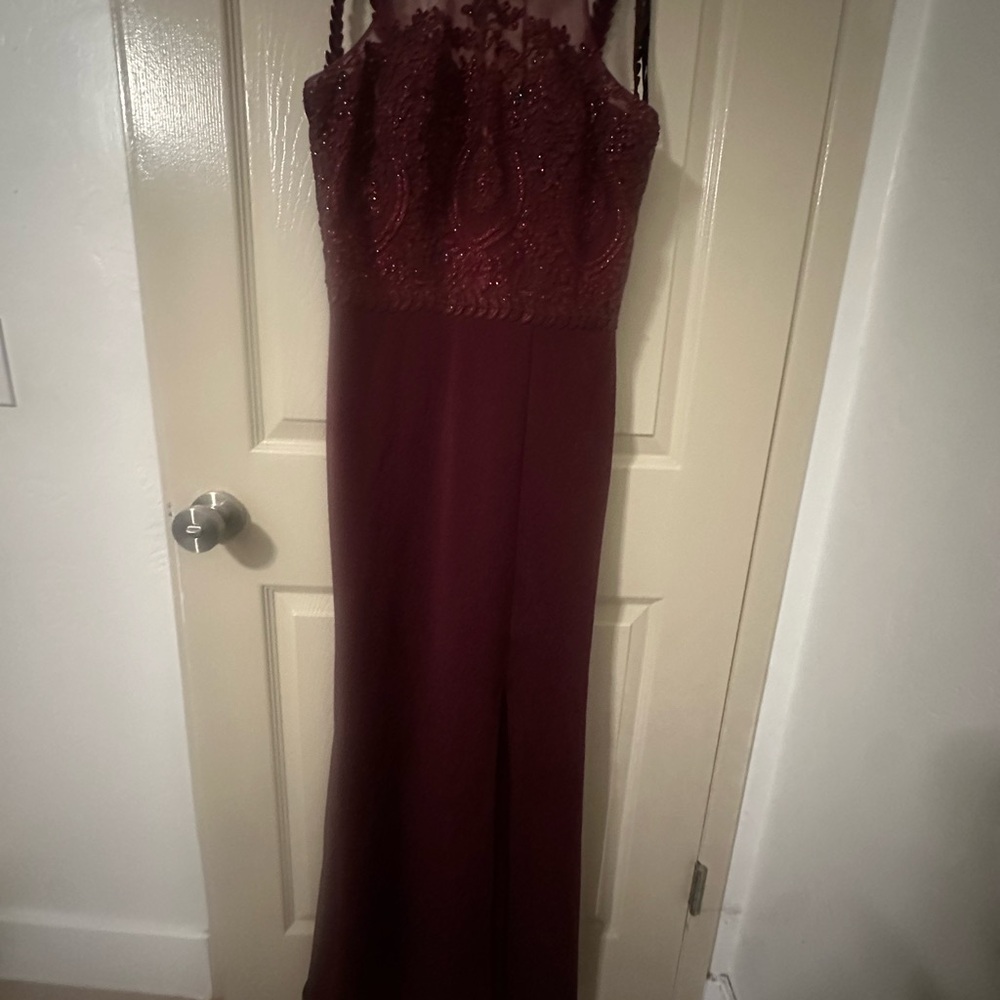 Elegant Burgundy Lace Dress